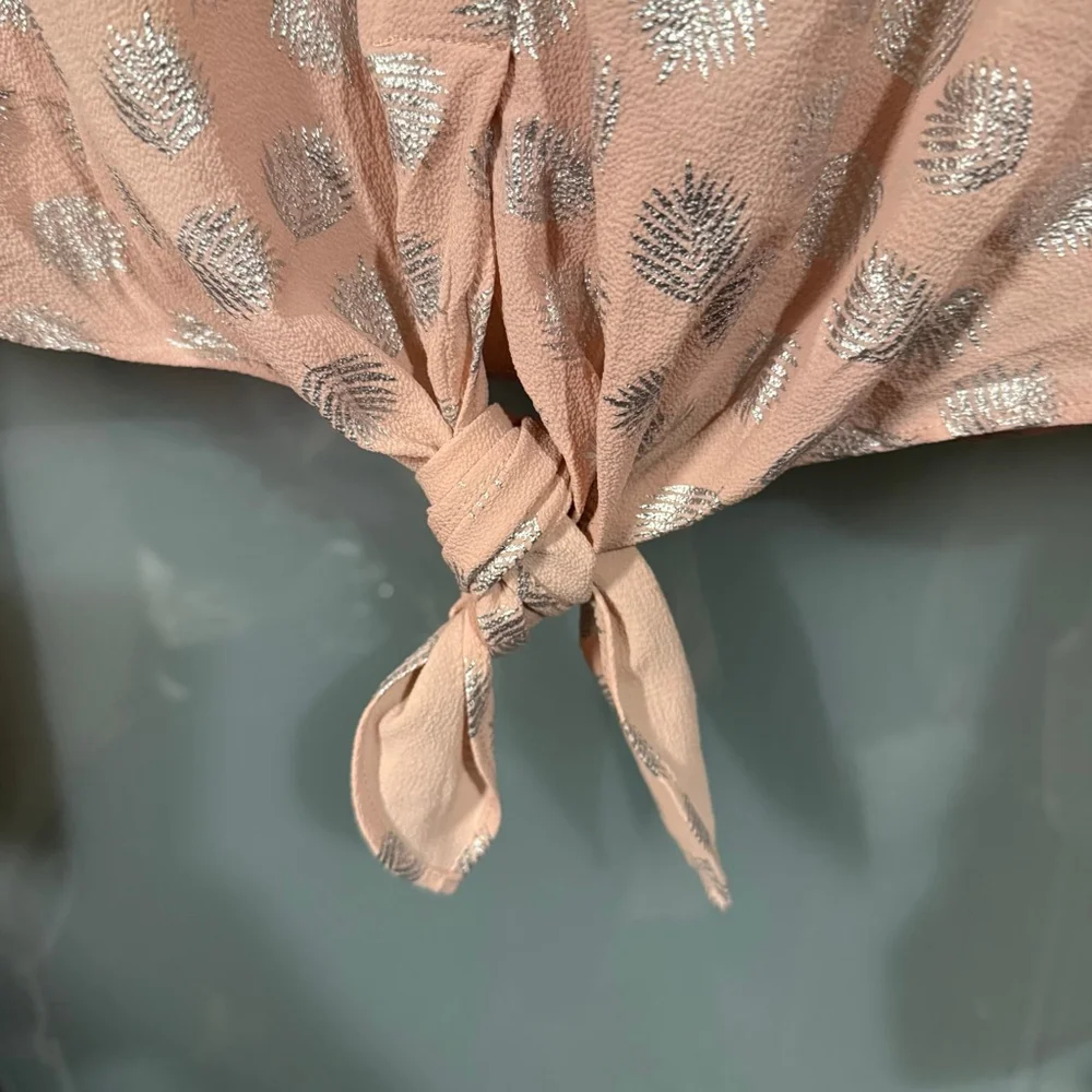 Michael Kors Women’s Button-Down Shirt Tie-Front Metallic Leaf Print Pink Silver